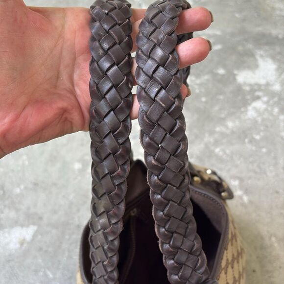 Gucci Pelham medium monogram bag - Picture 12 of 12